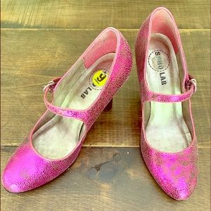 SOHO LAB Pink crackle Mary Jane pump